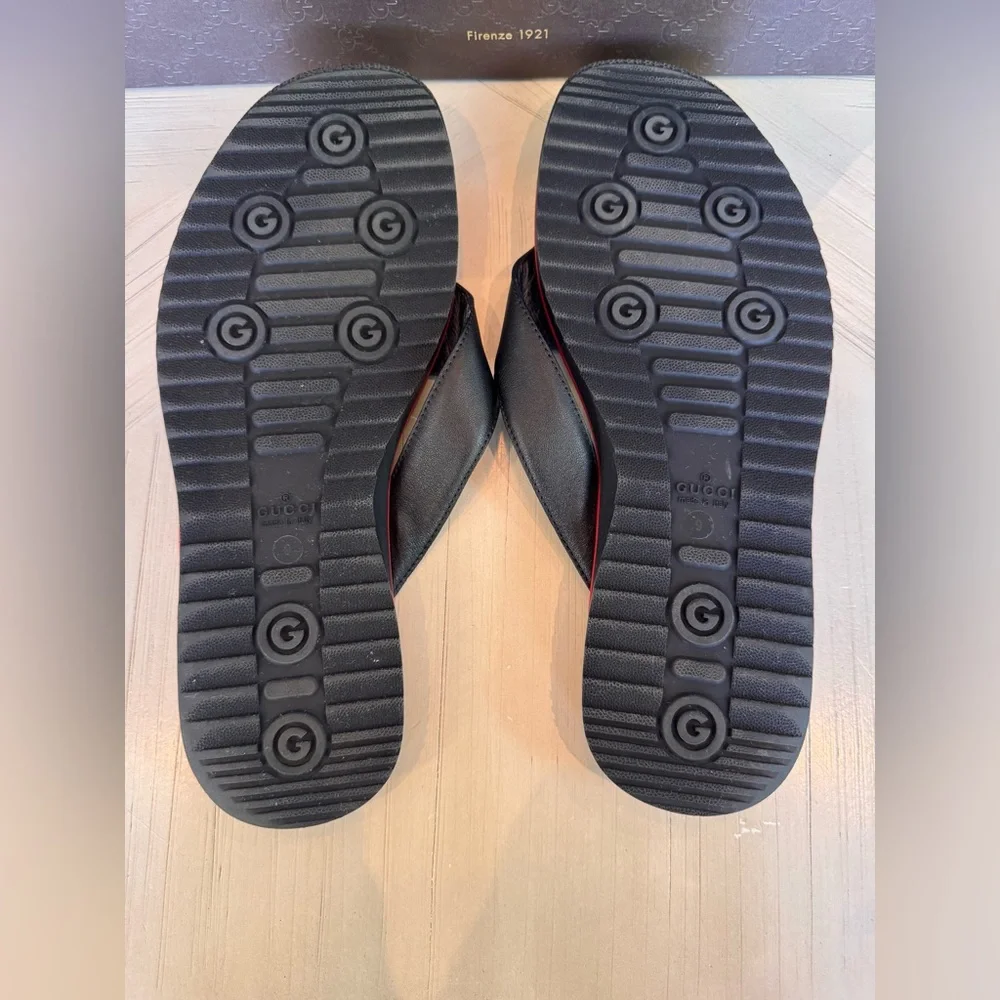 🔥GUCCI🔥 GG Microguccissima Web Thong Men’s Black Leather Sandal – Size 9
